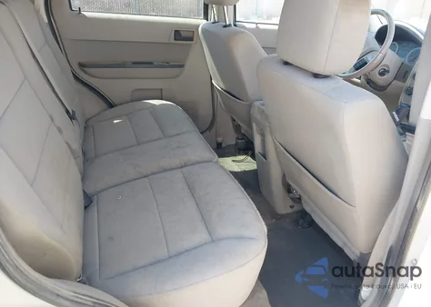 2011 Ford Escape Xlt из США, поврежденный, VIN 1FMCU9DGXBKA93027